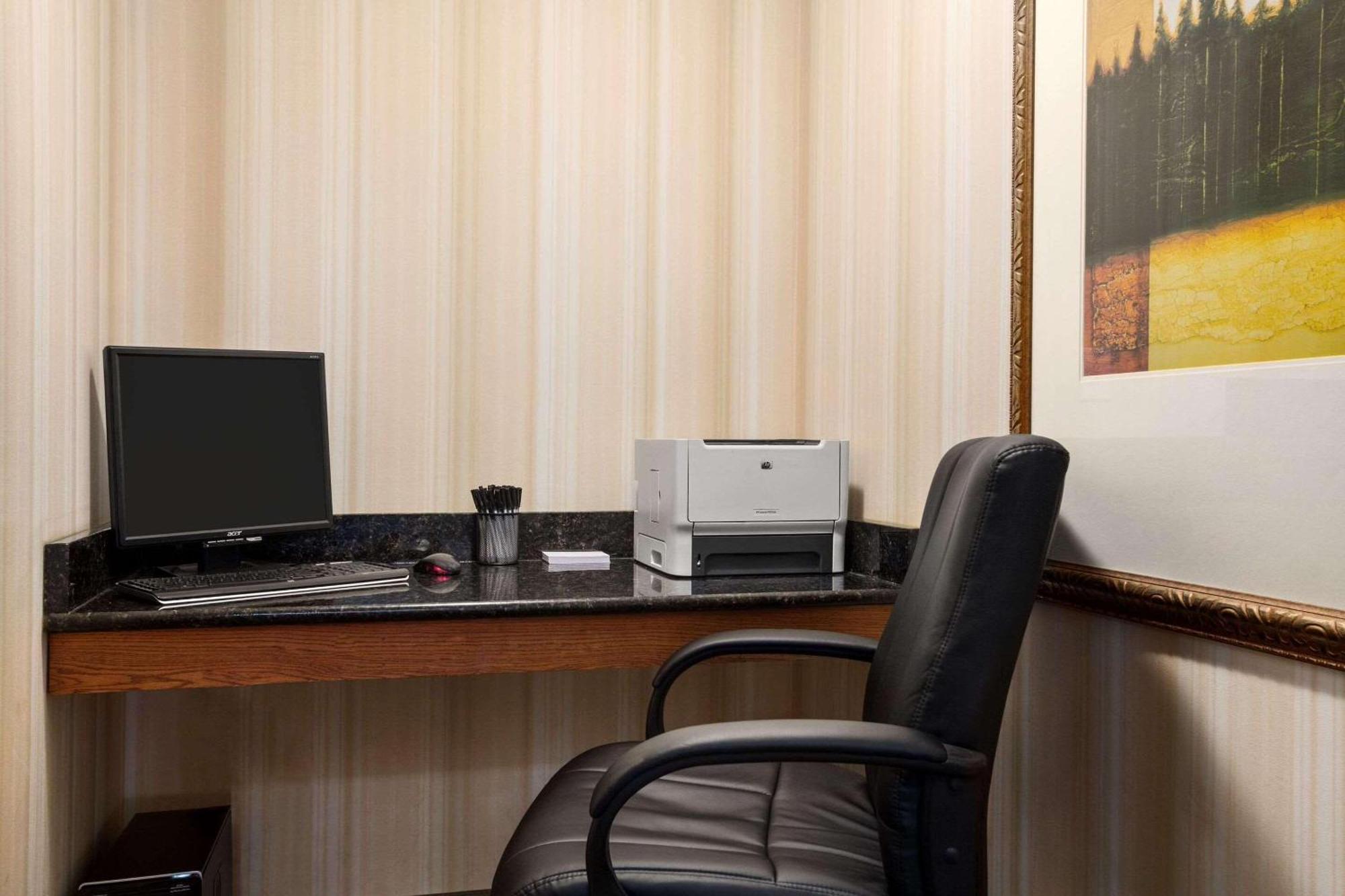 Country Inn & Suites By Radisson, Albany, Ga Εξωτερικό φωτογραφία