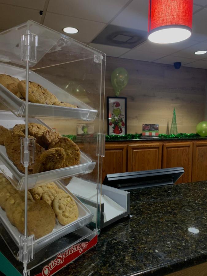 Country Inn & Suites By Radisson, Albany, Ga Εξωτερικό φωτογραφία